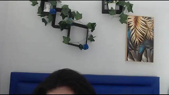 cherry modelx  online show from November 11, 2025, 7:58 pm