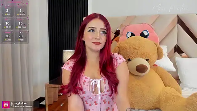 Snapshot of misspaulinaa chatting on January 31, 2025, 11:35 pm misspaulinaa online show from January 31, 2025, 11:35 pm