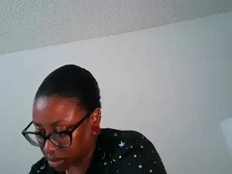 Nyxie Chaos online show from March 18, 2025, 2:37 pm