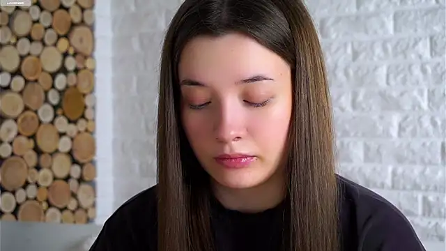 LowOncoming online show from November 13, 2025, 3:05 am