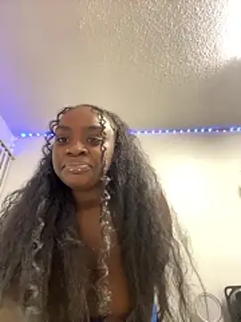 Snapshot of LillShayy chatting on January 11, 2026, 1:21 am LillShayy online show from January 11, 2026, 1:21 am