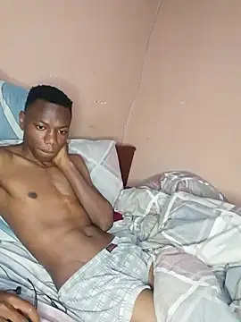 Snapshot of fireboyafrica chatting on January 6, 2025, 1:20 am fireboyafrica online show from January 6, 2025, 1:20 am