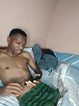 Snapshot of fireboyafrica chatting on January 8, 2025, 12:49 am fireboyafrica online show from January 8, 2025, 12:49 am