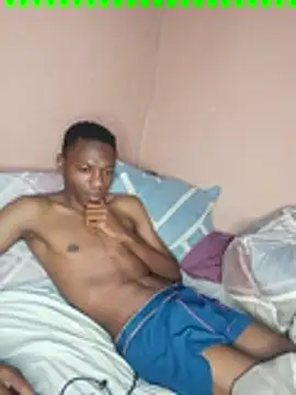 Snapshot of fireboyafrica chatting on February 9, 2025, 12:28 am fireboyafrica online show from February 9, 2025, 12:28 am