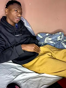 Snapshot of fireboyafrica chatting on September 13, 2025, 11:37 pm fireboyafrica online show from September 13, 2025, 11:37 pm