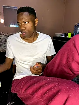 Snapshot of fireboyafrica chatting on October 18, 2025, 1:34 pm fireboyafrica online show from October 18, 2025, 1:34 pm