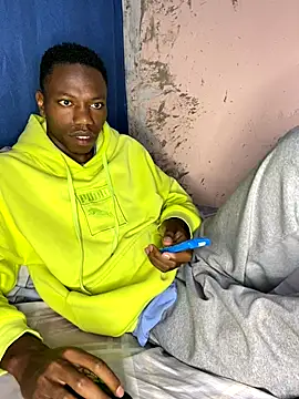 Snapshot of fireboyafrica chatting on November 9, 2025, 12:42 am fireboyafrica online show from November 9, 2025, 12:42 am