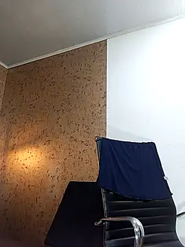 Snapshot of Michelle_Brito1 chatting on February 27, 2025, 12:45 pm Michelle Brito1 online show from February 27, 2025, 12:45 pm