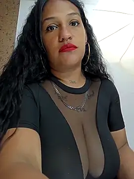 Snapshot of Michelle_Brito1 chatting on March 10, 2025, 2:59 pm Michelle Brito1 online show from March 10, 2025, 2:59 pm