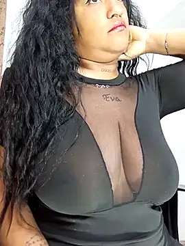 Snapshot of Michelle_Brito1 chatting on March 10, 2025, 7:07 pm Michelle Brito1 online show from March 10, 2025, 7:07 pm