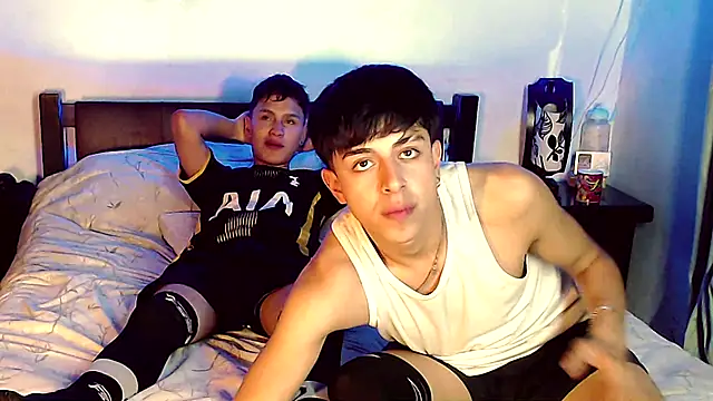 pipeynick online show from December 4, 2024, 10:51 pm