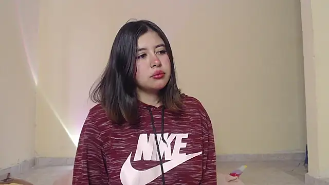 Snapshot of _maiahairy_ chatting on February 12, 2025, 1:06 pm maiahairy online show from February 12, 2025, 1:06 pm