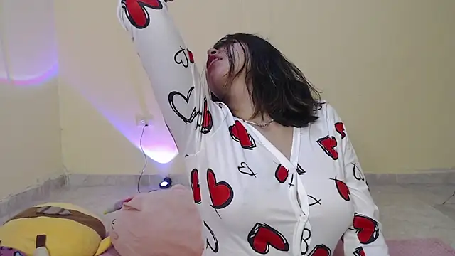 Snapshot of _maiahairy_ chatting on February 27, 2025, 1:28 pm maiahairy online show from February 27, 2025, 1:28 pm