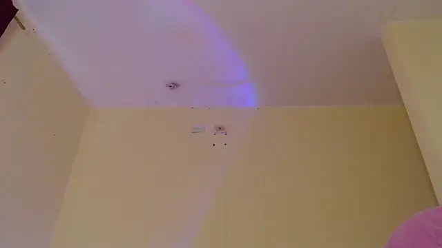 Snapshot of _maiahairy_ chatting on March 18, 2025, 4:15 pm maiahairy online show from March 18, 2025, 4:15 pm