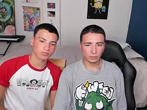 Snapshot of sweet_boys_xx chatting on December 14, 2024, 1:16 pm sweet boys xx online show from December 14, 2024, 1:16 pm