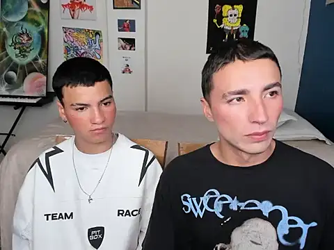 Snapshot of sweet_boys_xx chatting on December 20, 2024, 6:08 am sweet boys xx online show from December 20, 2024, 6:08 am