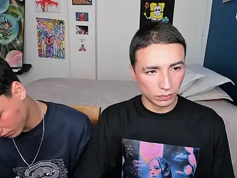 Snapshot of sweet_boys_xx chatting on December 23, 2024, 7:06 am sweet boys xx online show from December 23, 2024, 7:06 am