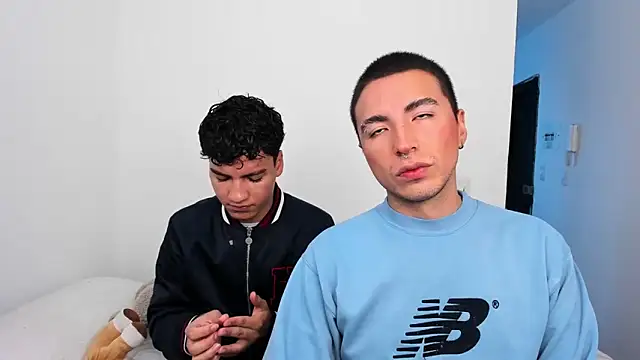 Snapshot of sweet_boys_xx chatting on November 4, 2025, 11:53 am sweet boys xx online show from November 4, 2025, 11:53 am