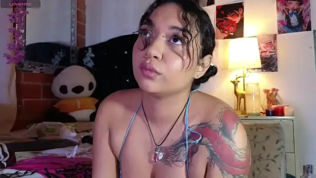 Snapshot of _octavia_ chatting on February 17, 2025, 4:53 am octavia online show from February 17, 2025, 4:53 am