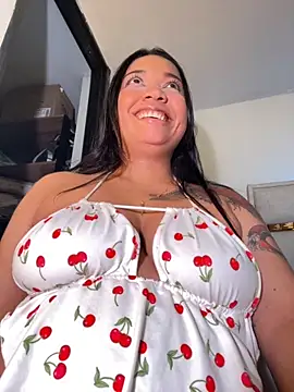 Snapshot of _octavia_ chatting on September 17, 2025, 11:39 pm octavia online show from September 17, 2025, 11:39 pm