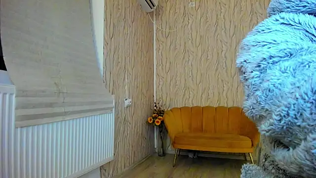 AishaRouhi online show from March 21, 2025, 3:22 am