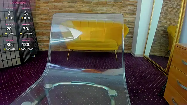 AishaRouhi online show from October 22, 2025, 4:13 am