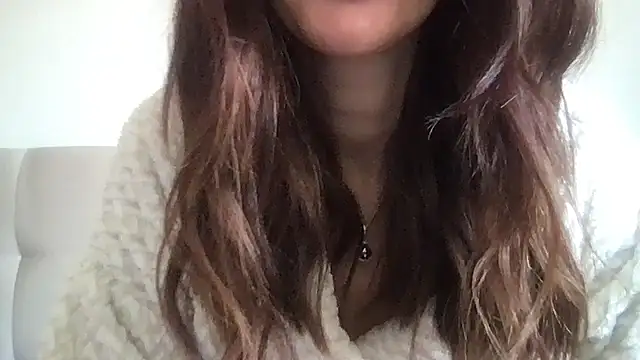 Snapshot of paolajonez chatting on October 23, 2025, 12:15 pm paolajonez online show from October 23, 2025, 12:15 pm