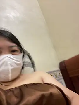 Snapshot of Hachi_Sweetbabie_ chatting on June 7, 2026, 10:52 am Hachi Sweetbabie online show from June 7, 2026, 10:52 am