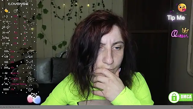 Muse kitty jenia online show from April 23, 2026, 5:26 pm