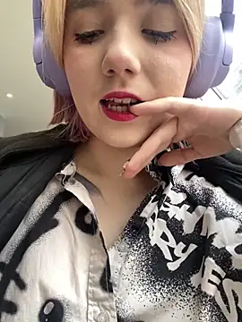 Baby  Naughty online show from February 25, 2025, 8:14 am