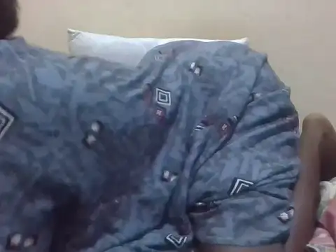 Snapshot of Sexxy_bre chatting on October 14, 2025, 9:10 am Sexxy bre online show from October 14, 2025, 9:10 am