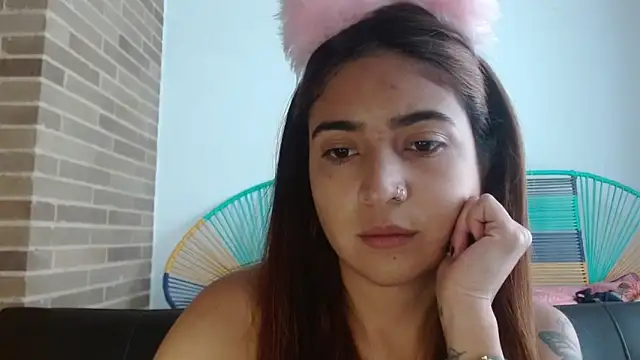 Snapshot of helenacyruss chatting on January 30, 2025, 9:14 pm helenacyruss online show from January 30, 2025, 9:14 pm