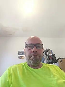 Snapshot of veryverybigdick45 chatting on May 25, 2026, 10:10 am veryverybigdick45 online show from May 25, 2026, 10:10 am