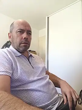 Snapshot of veryverybigdick45 chatting on May 26, 2026, 10:22 am veryverybigdick45 online show from May 26, 2026, 10:22 am