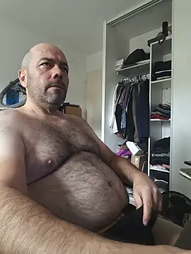 Snapshot of veryverybigdick45 chatting on June 2, 2026, 10:39 am veryverybigdick45 online show from June 2, 2026, 10:39 am