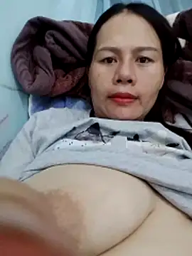 Snapshot of Baby-ladyass20 chatting on December 19, 2025, 2:51 am Baby-ladyass20 online show from December 19, 2025, 2:51 am