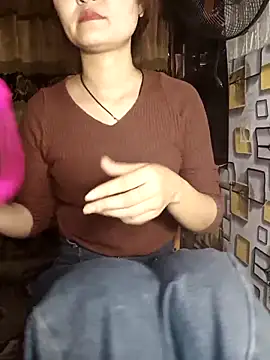 Snapshot of Girl20sexy chatting on February 19, 2025, 10:31 pm Girl20sexy online show from February 19, 2025, 10:31 pm