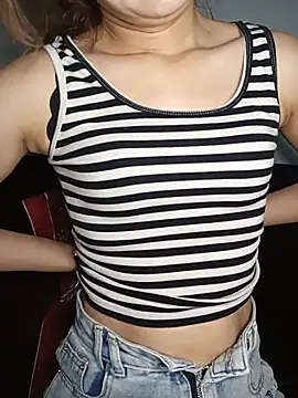 Snapshot of Girl20sexy chatting on June 27, 2026, 6:57 pm Girl20sexy online show from June 27, 2026, 6:57 pm