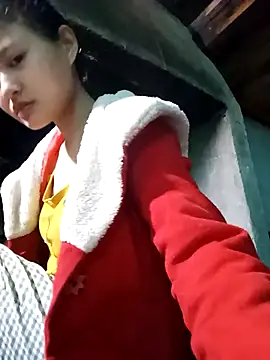 Snapshot of trieungoclnt chatting on February 21, 2025, 8:18 am trieungoclnt online show from February 21, 2025, 8:18 am