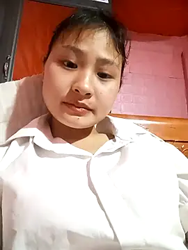 Snapshot of trieungoclnt chatting on March 1, 2025, 10:55 am trieungoclnt online show from March 1, 2025, 10:55 am