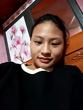 Snapshot of trieungoclnt chatting on September 11, 2025, 3:17 am trieungoclnt online show from September 11, 2025, 3:17 am