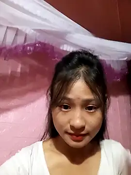 Snapshot of trieungoclnt chatting on October 16, 2025, 2:56 am trieungoclnt online show from October 16, 2025, 2:56 am