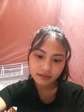 Snapshot of trieungoclnt chatting on October 29, 2025, 3:53 am trieungoclnt online show from October 29, 2025, 3:53 am