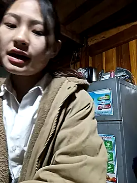 Snapshot of trieungoclnt chatting on January 7, 2026, 4:26 am trieungoclnt online show from January 7, 2026, 4:26 am