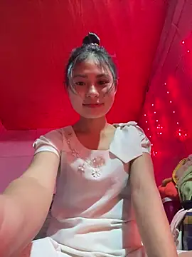 Snapshot of trieungoclnt chatting on February 1, 2026, 8:57 am trieungoclnt online show from February 1, 2026, 8:57 am