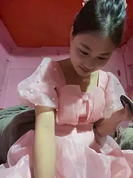 Snapshot of trieungoclnt chatting on February 20, 2026, 2:52 am trieungoclnt online show from February 20, 2026, 2:52 am