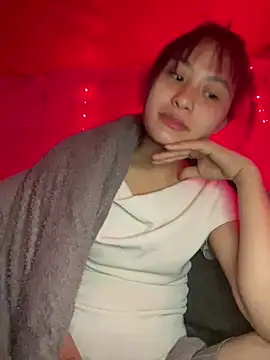 Snapshot of trieungoclnt chatting on March 6, 2026, 8:11 am trieungoclnt online show from March 6, 2026, 8:11 am