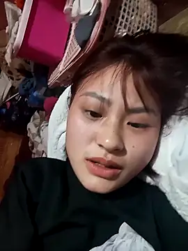 Snapshot of trieungoclnt chatting on March 19, 2026, 2:21 pm trieungoclnt online show from March 19, 2026, 2:21 pm