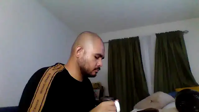 Snapshot of JooveyRose chatting on November 15, 2025, 1:51 pm JooveyRose online show from November 15, 2025, 1:51 pm