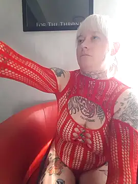 Snapshot of poussichienne chatting on September 17, 2025, 3:57 pm poussichienne online show from September 17, 2025, 3:57 pm